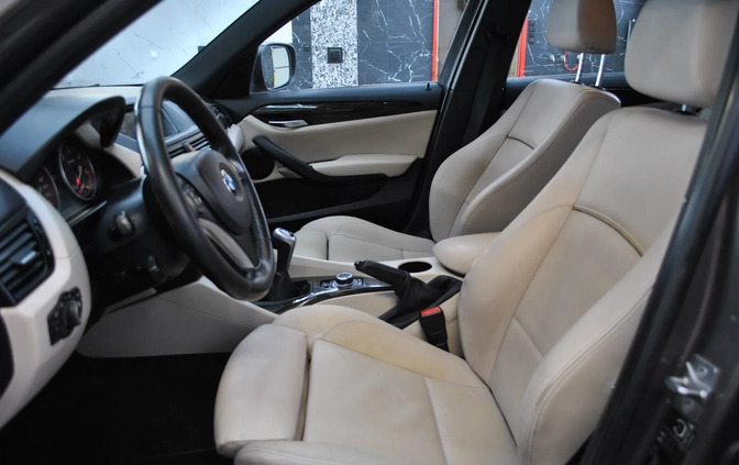BMW X1 cena 41900 przebieg: 249897, rok produkcji 2010 z Barcin małe 301